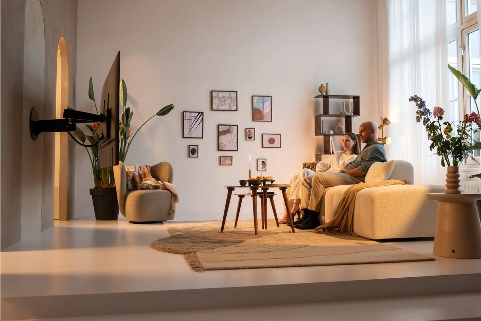 Bestimme die Sichthöhe von deinem Lieblingsplatz auf dem Sofa aus  | Vogel's