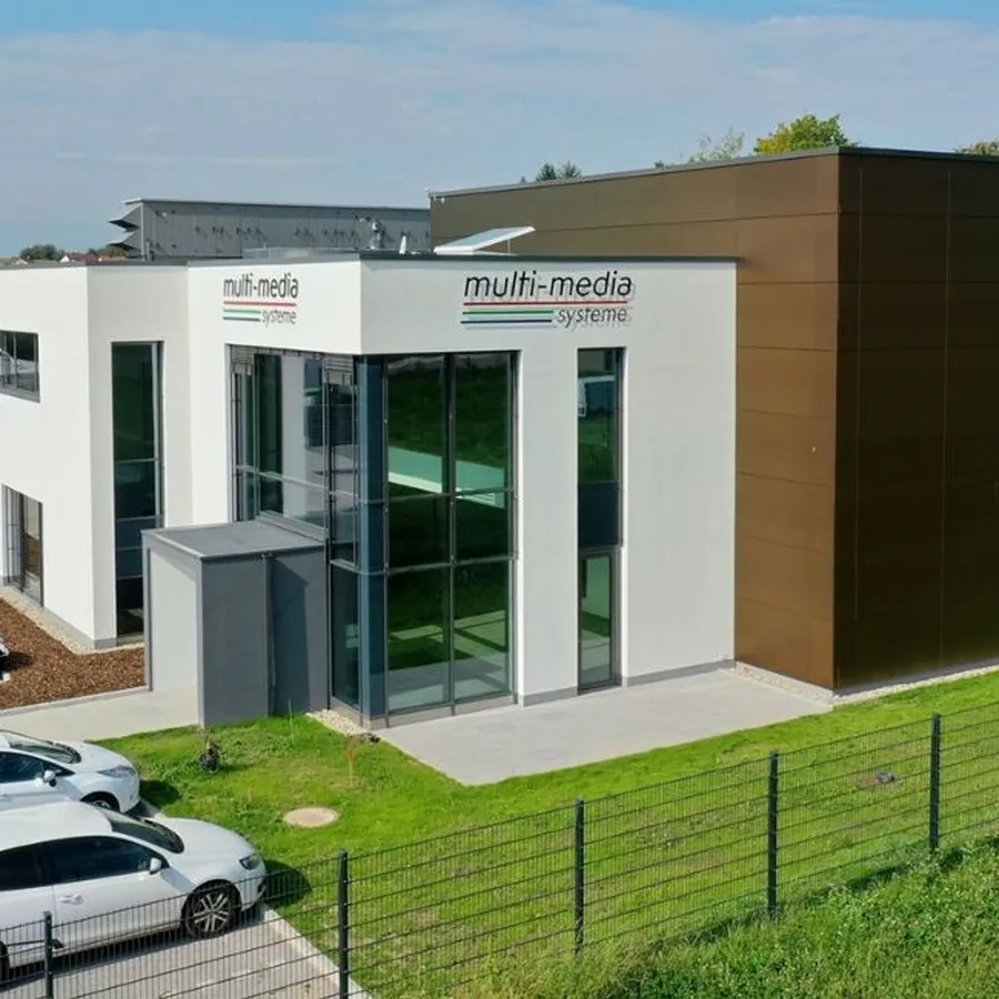 02-multi-media-systeme-gebaeude-seitenansicht