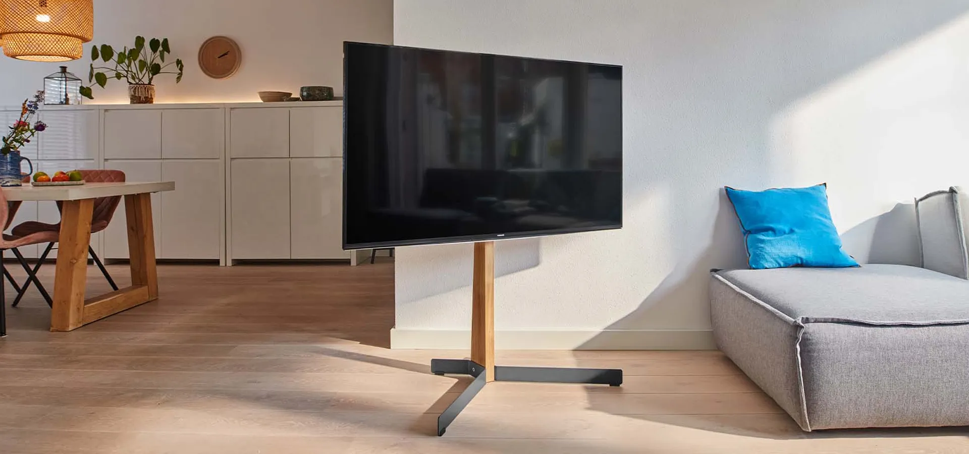 TV Stand in living room | Vogel's