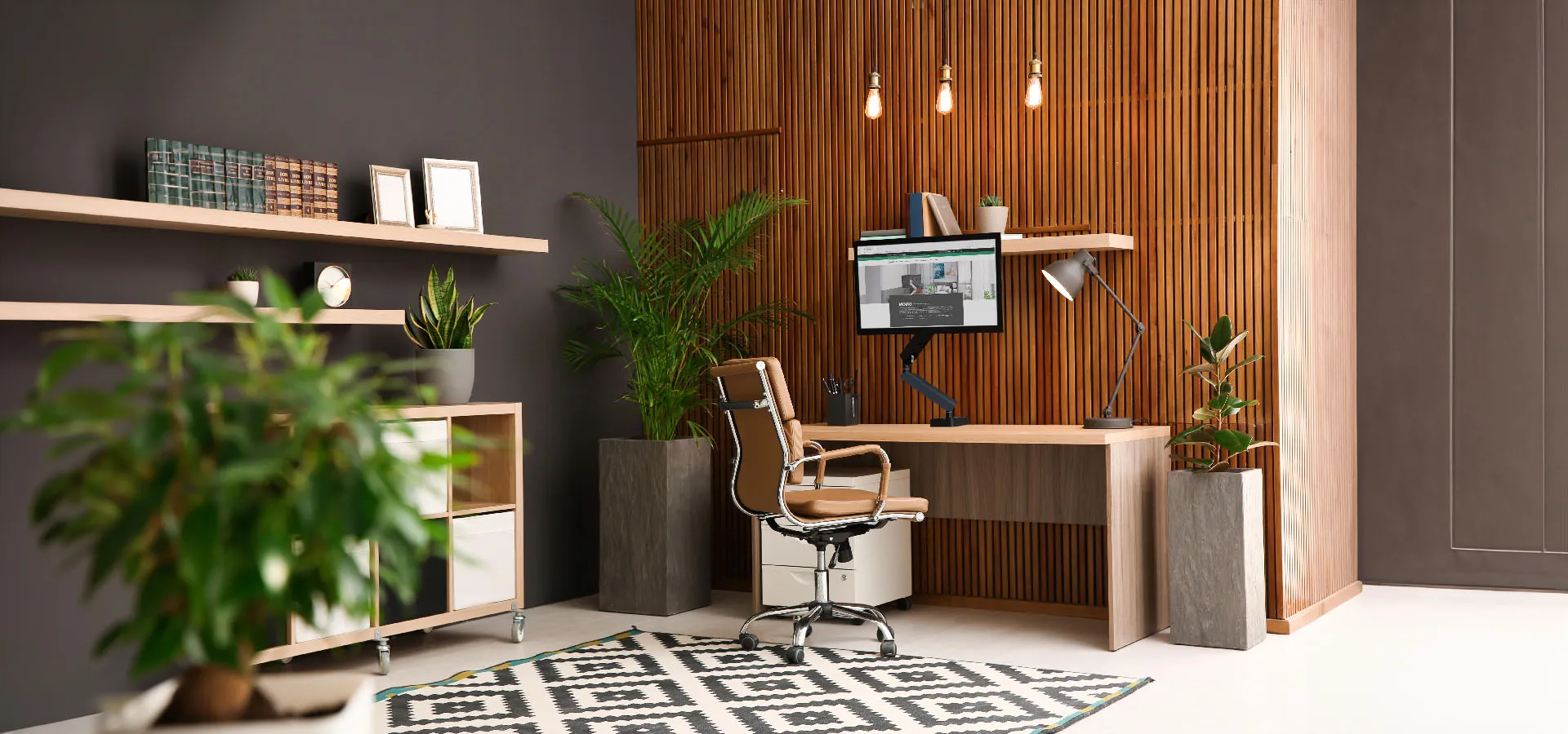 Compression vs gas springs