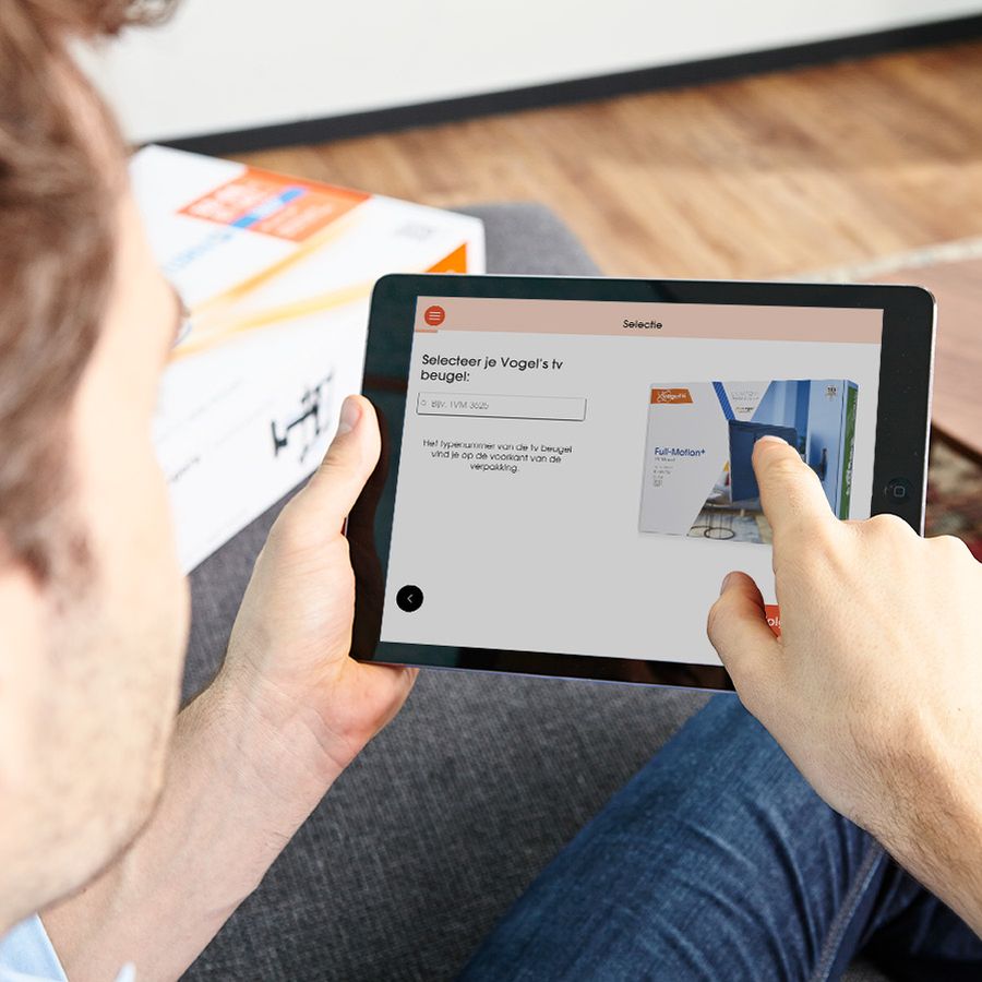 Selecteer je tv beugel en televisie in de DrillRight app | Vogel's