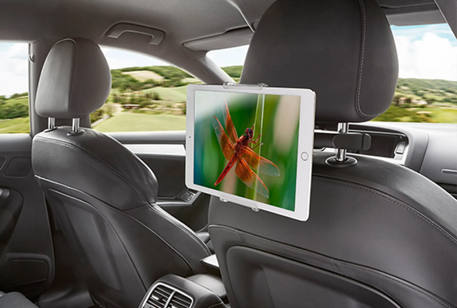 Tablet holder in the back of the car | Vogel's