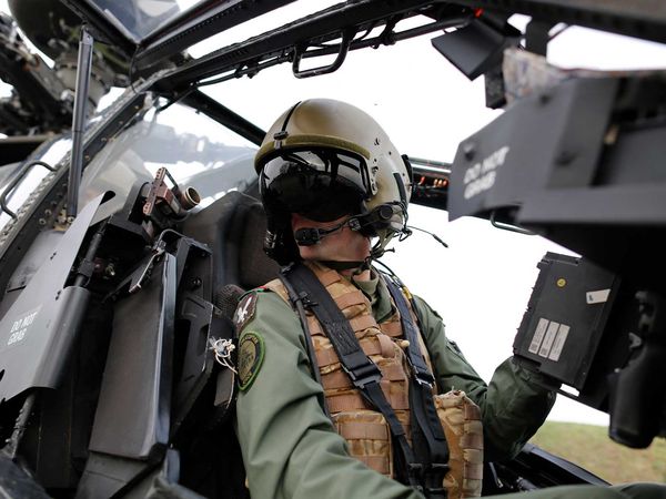 Apache pilot