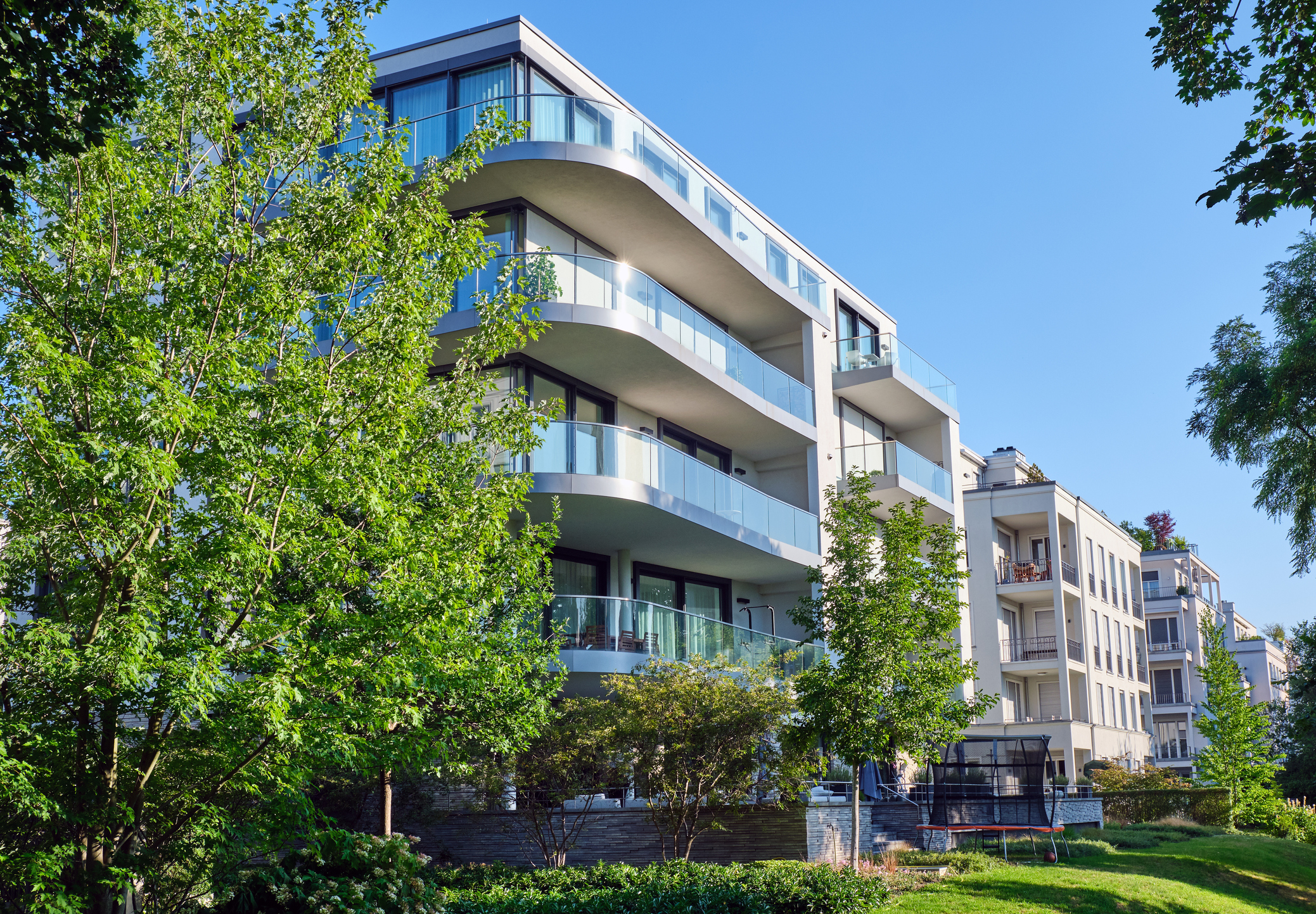 Immobilienbesitzer verfügen im Alter meist über ein höheres Vermögen als Mieter mit vergleichbarem Einkommen