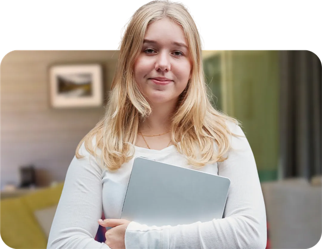 New Zealand based CGA student looking happy while in online class