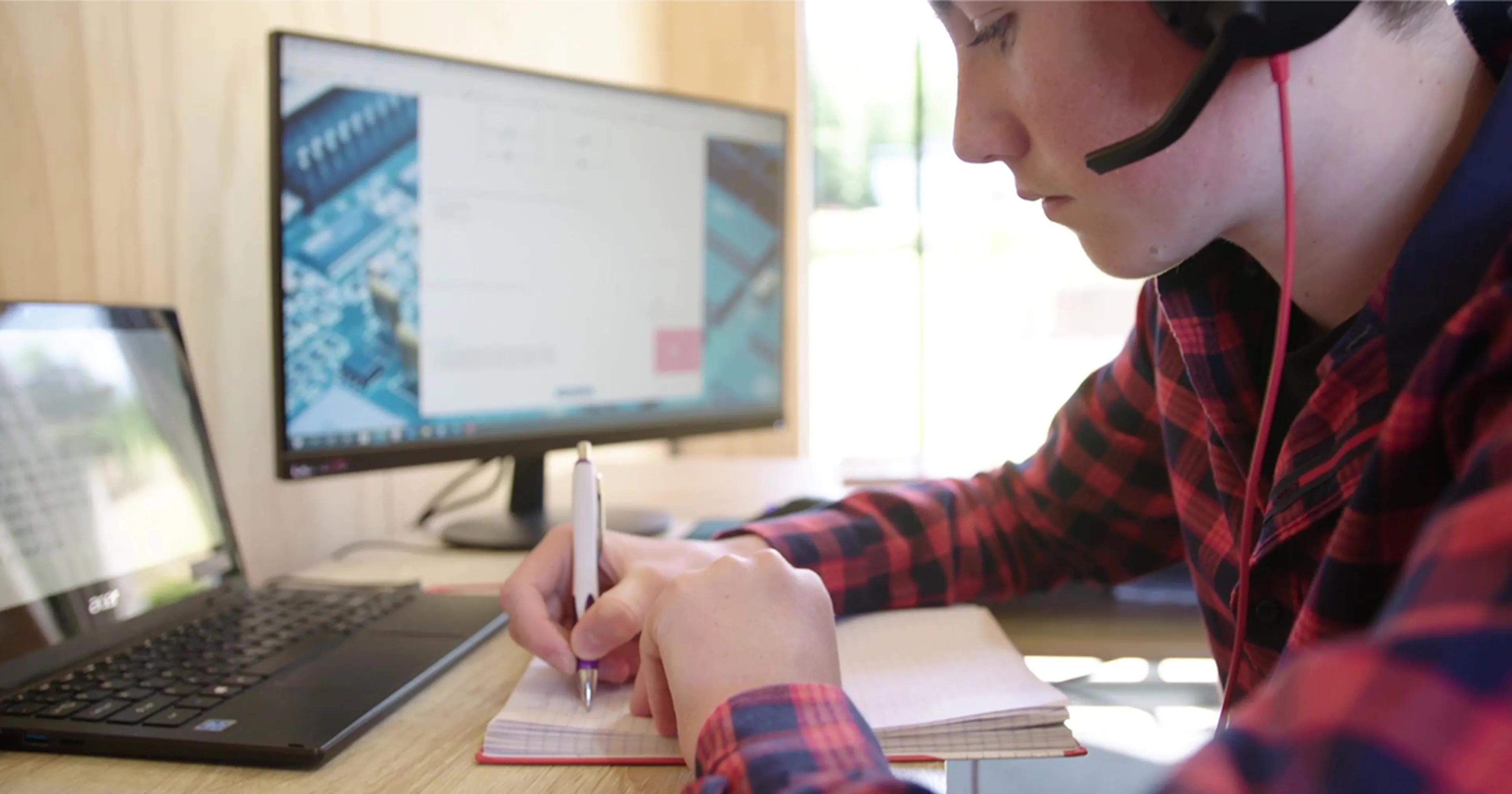Online Learning Decoded