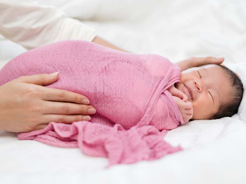 Everything You Need to Know About Baby Swaddling