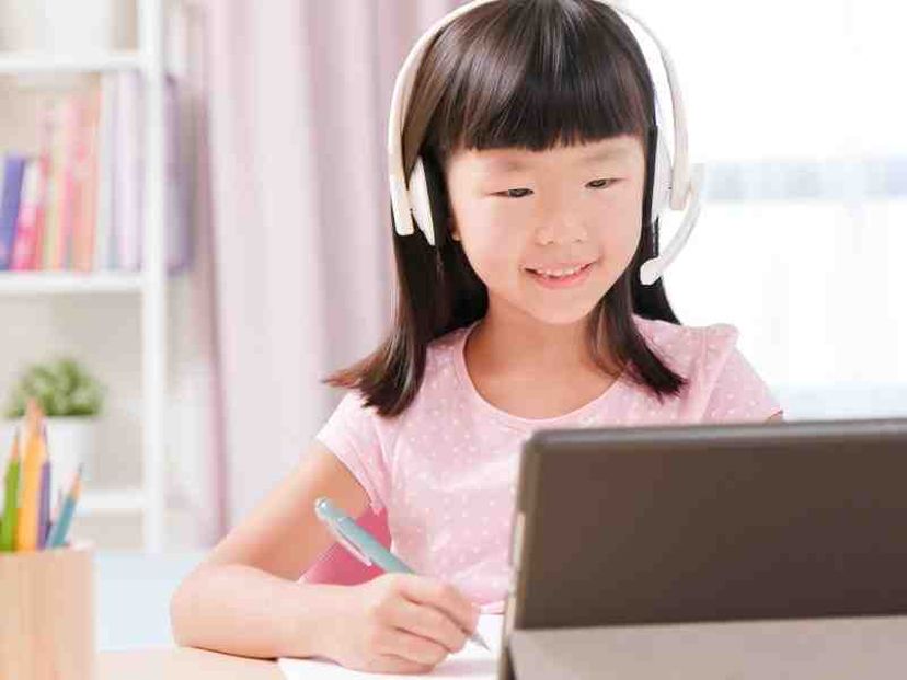 How to Set Up an Online Learning Space at Home for Your Kids