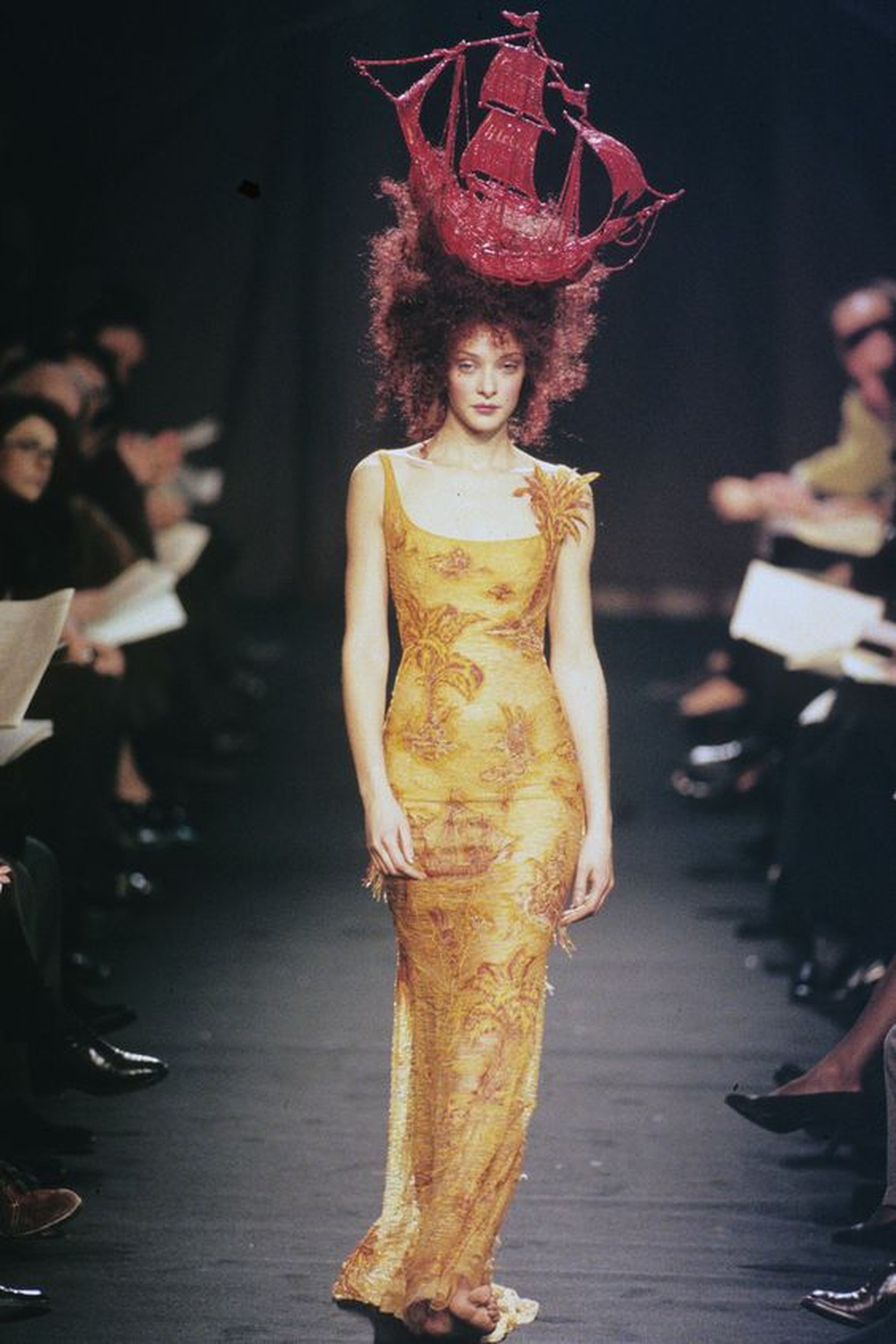 LES CODES DE LA MODE: JEAN PAUL GAULTIER