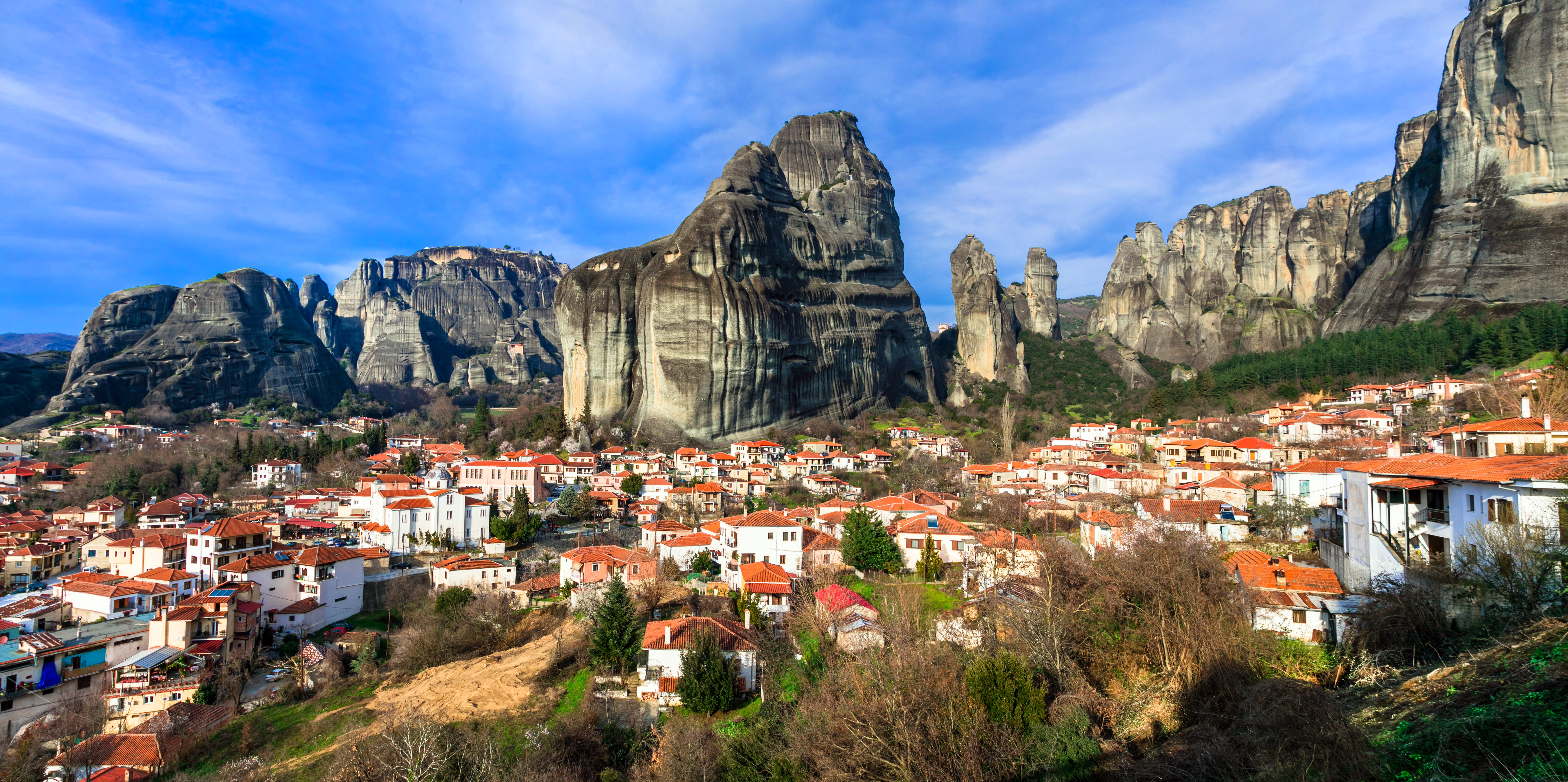 Meteora, Greece: Sanctuaries in the Sky | Faraway Worlds, image size:8926x4452