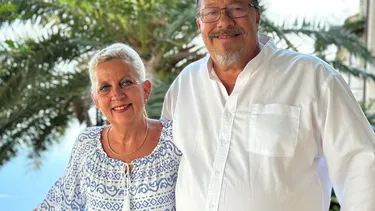 Forfatterinterview: Anette og James Price om 'Mord og mozzarella'