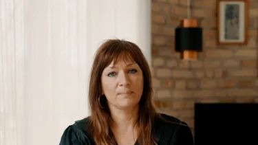 Nanna Holm læser højt fra 'Røde Port'