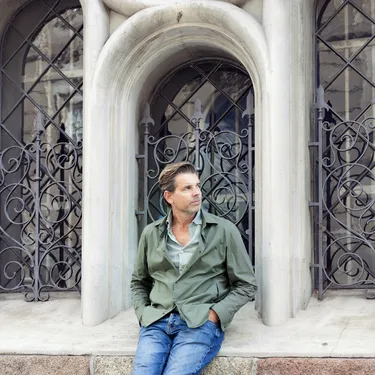 Video coverbillede af 9 spørgsmål til Alex Schulman