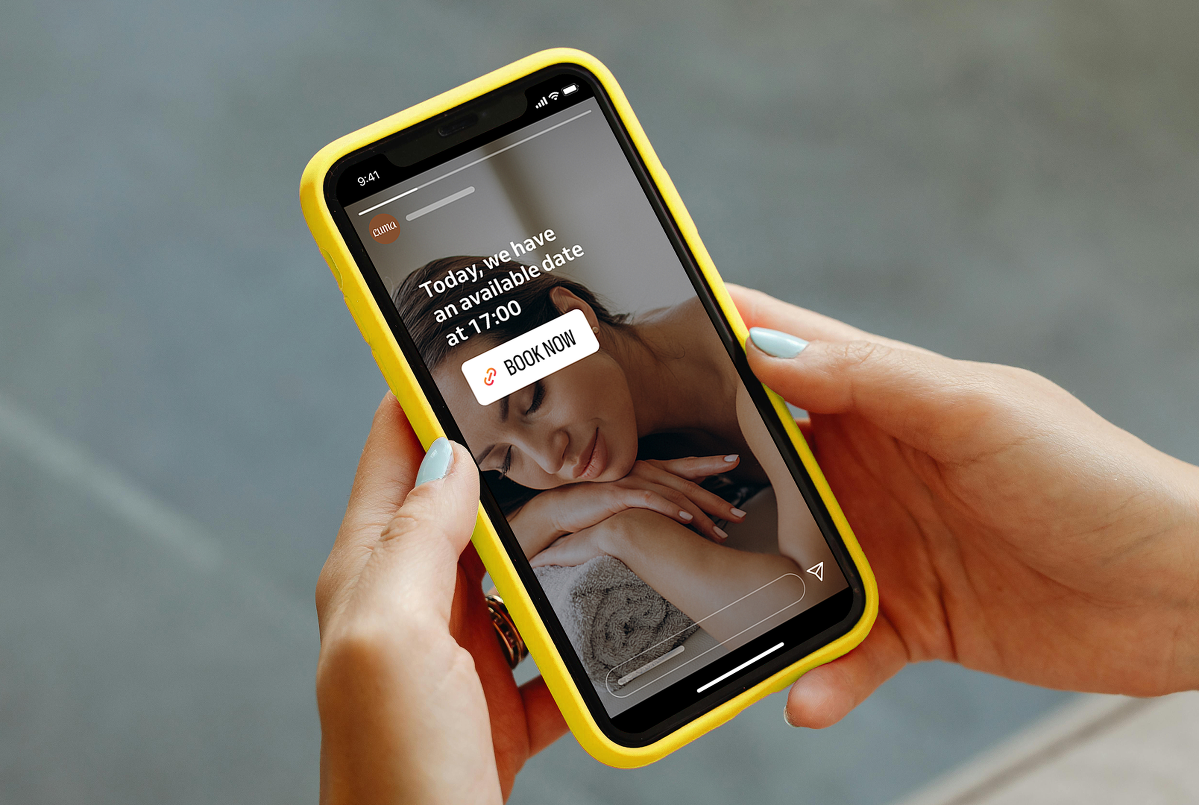 Instagram storie with booking link