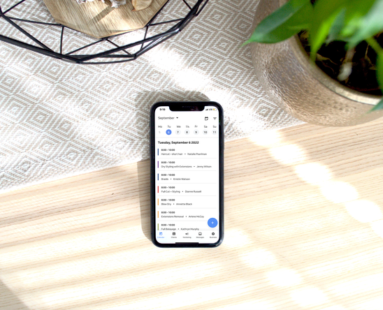 Mobile phone with booking calendar
