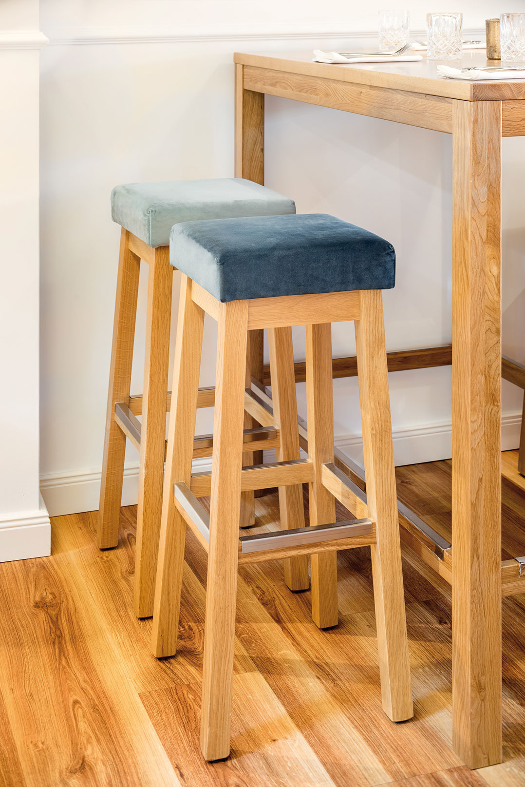 Indoor Accessories for restaurant furniture or hotel furniture