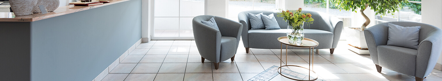 Relaxing Sofas and Couches for your restaurant or hotel