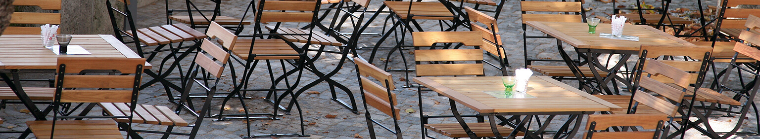 Outdoor Folding tables for your restaurant or hotel