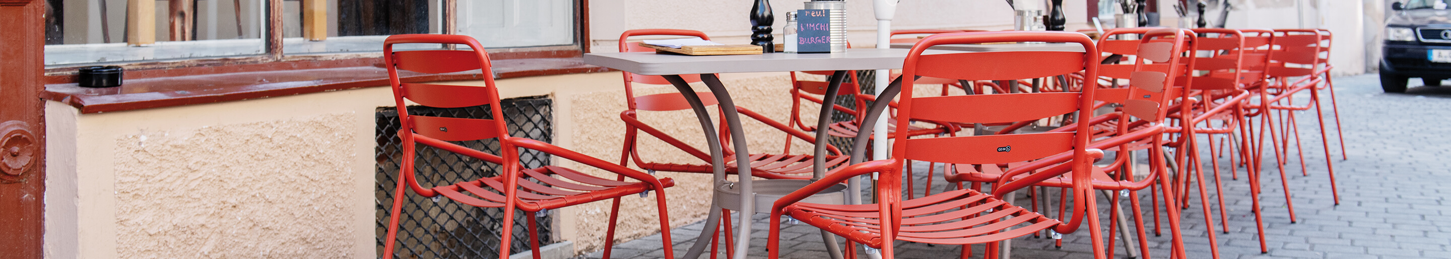 Chaises en métal pour votre restaurant ou hôtel