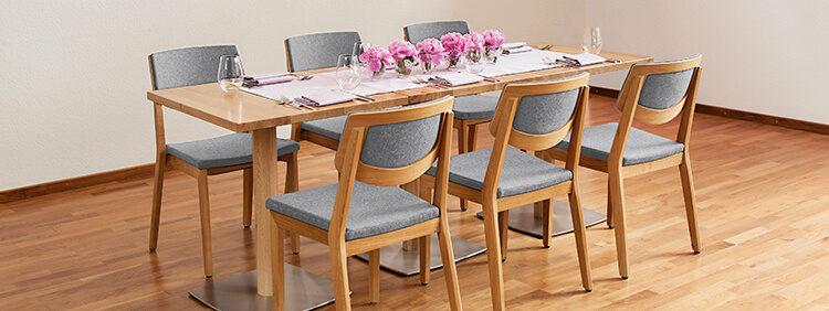 Indoor Stapelstühle für Ihre Gastronomie und Hotellerie