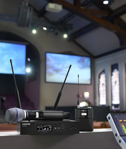NEW Shure QLX-D cover