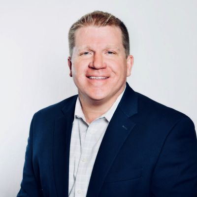 Headshot of Greg Hensley