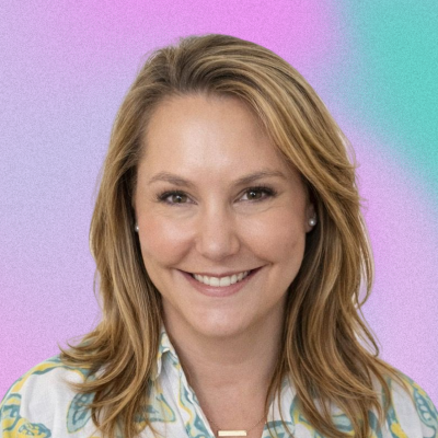 Julie Seymour headshot