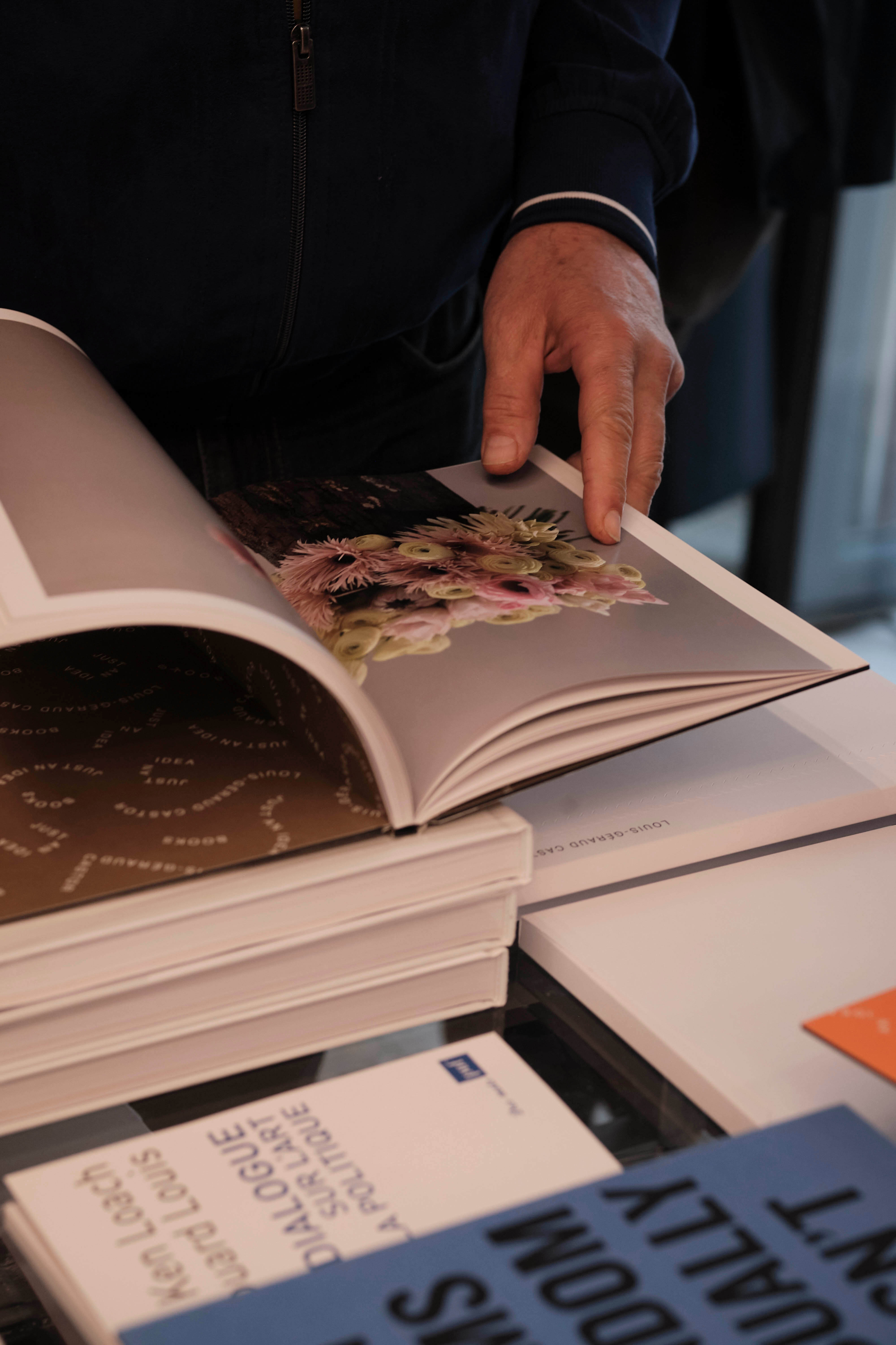 JUST AN IDEA BOOKS