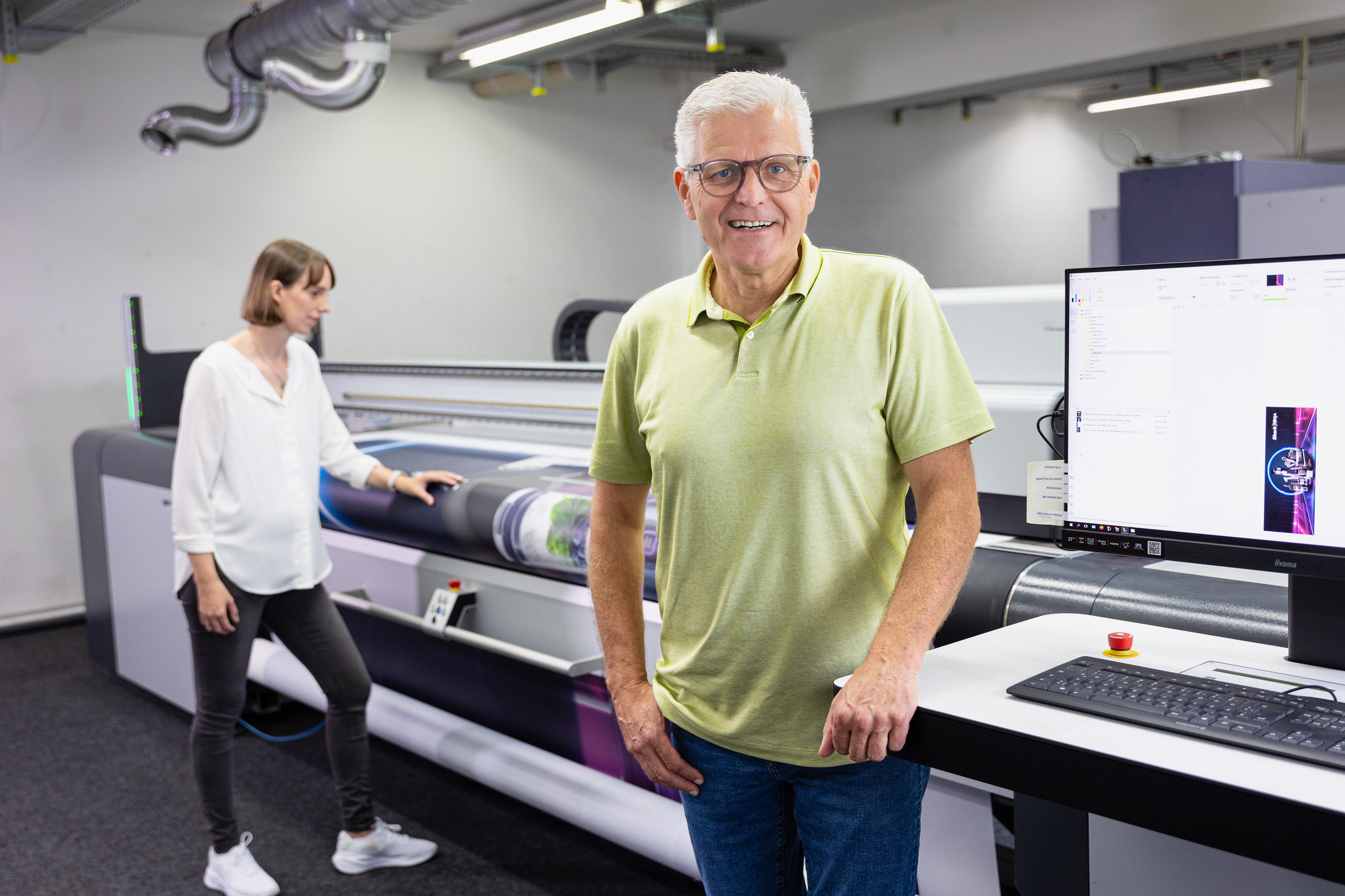 swissQprint Karibu 2 – 多才なロールtoロールプリンタ